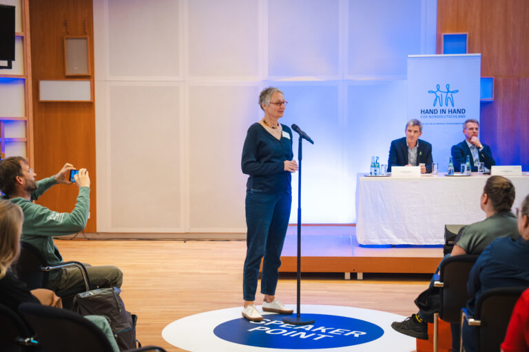 Expedition Depression bei der NDR-Benefizaktion „Hand in Hand für Norddeutschland“ vorgestellt